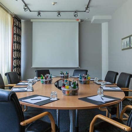 Plaza Premium Koeln Hotel Bagian luar foto