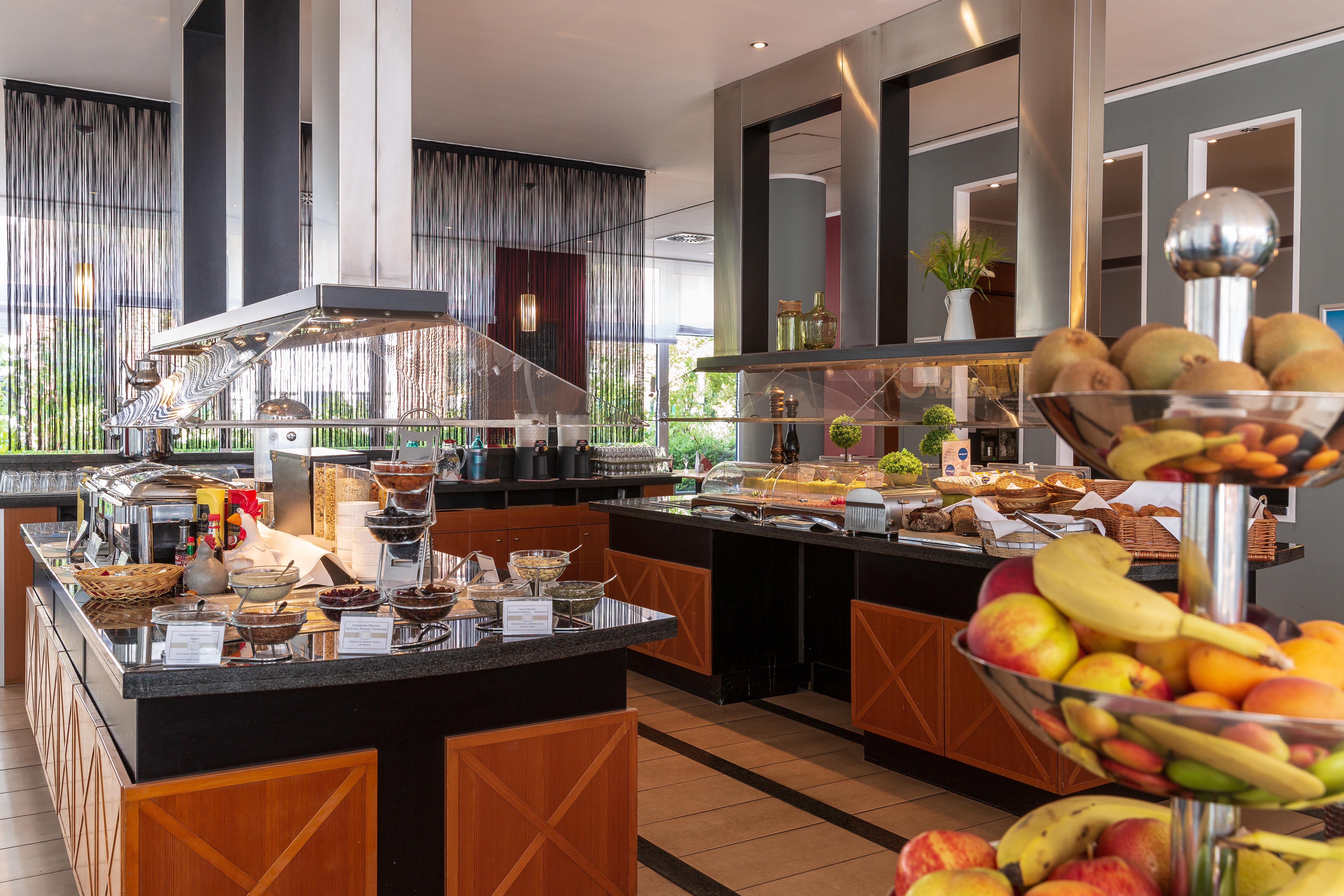 Plaza Premium Koeln Hotel Bagian luar foto