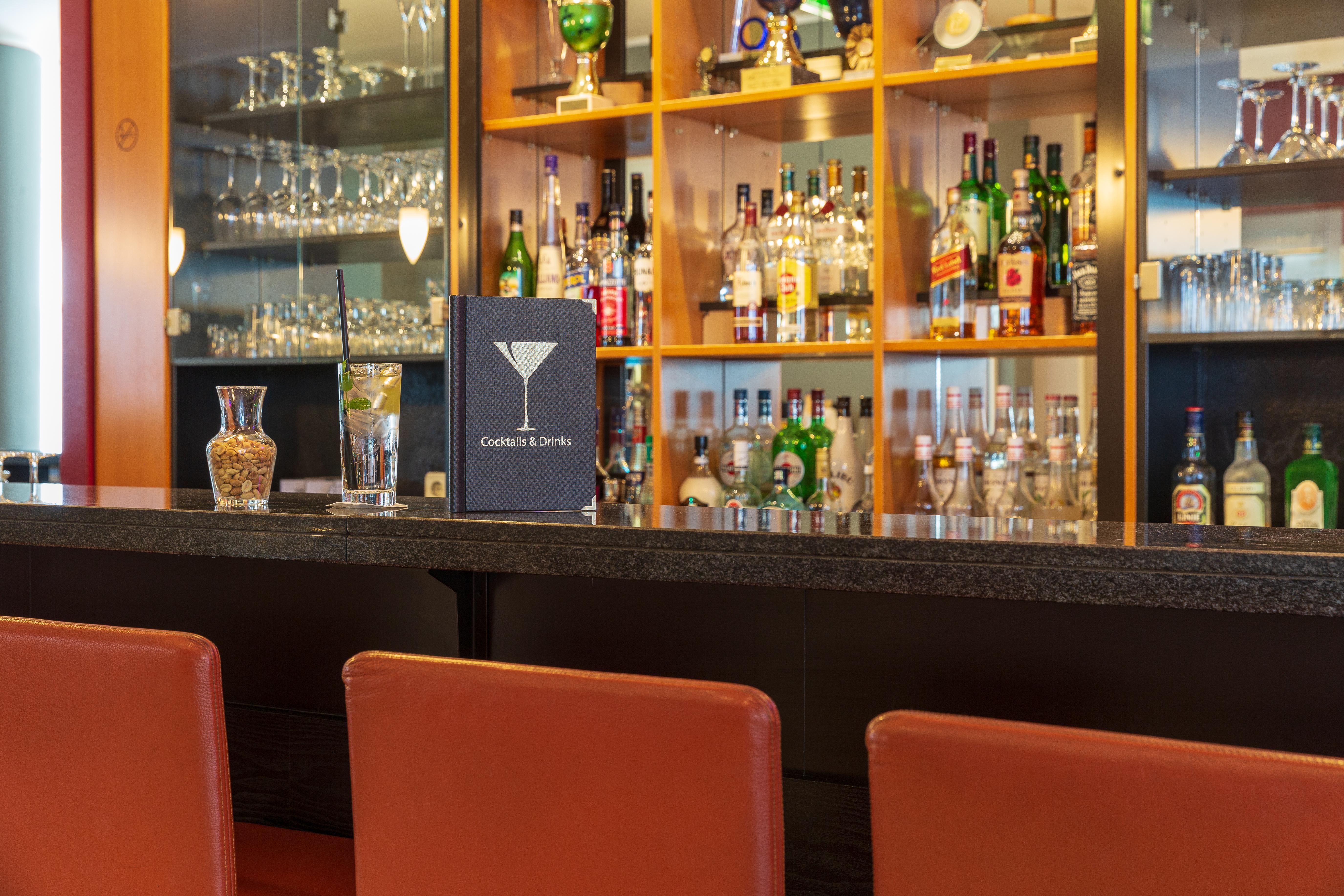 Plaza Premium Koeln Hotel Bagian luar foto