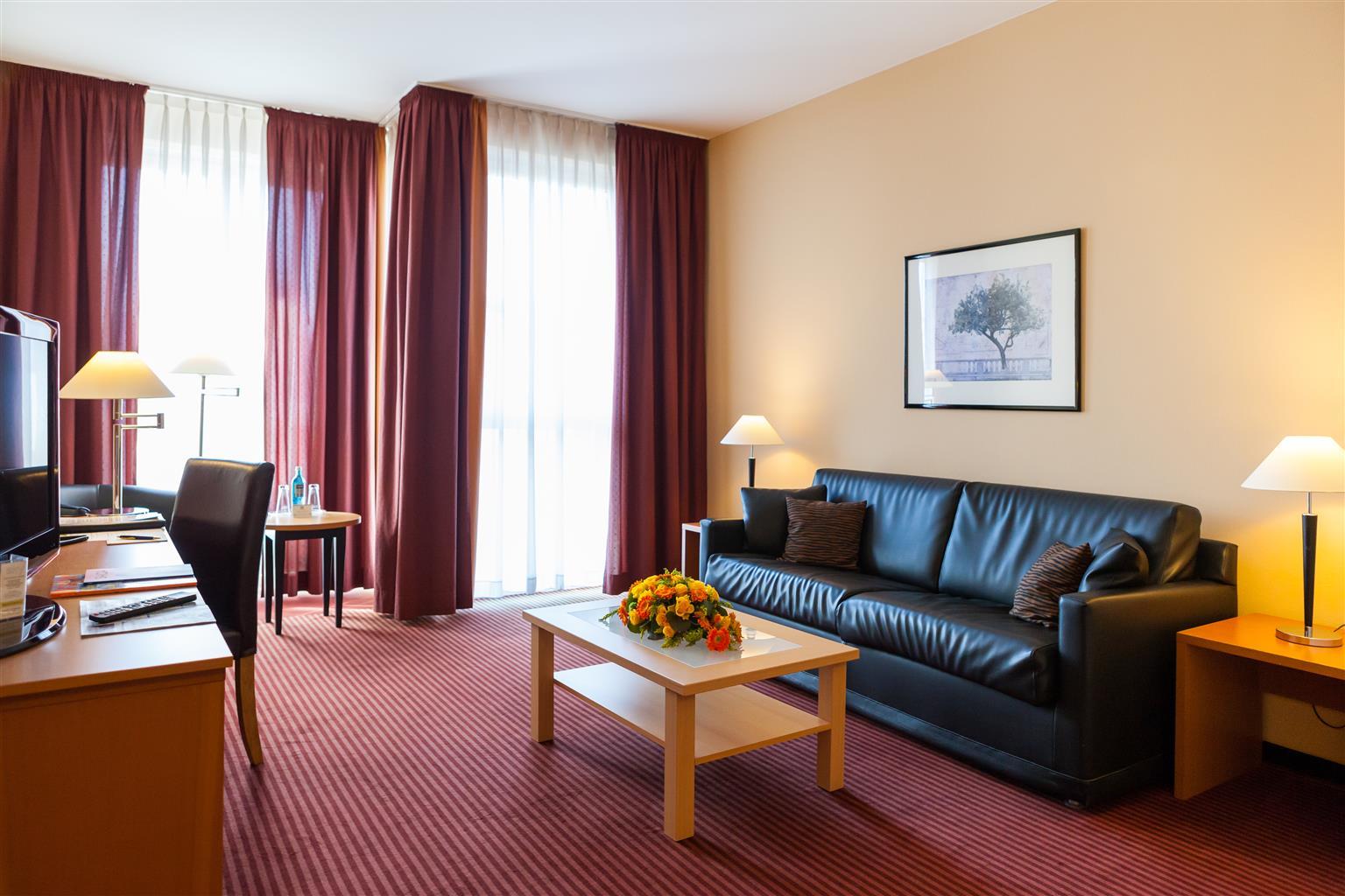 Plaza Premium Koeln Hotel Bagian luar foto