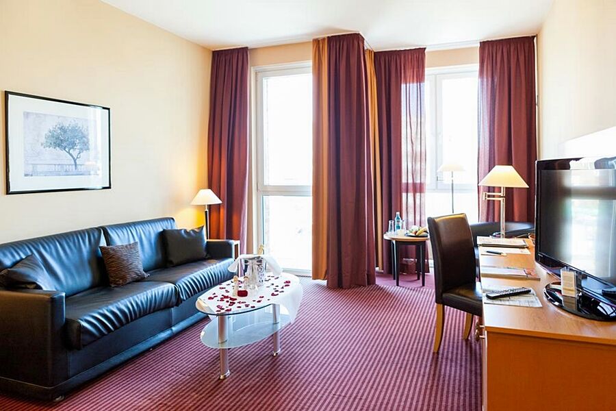 Plaza Premium Koeln Hotel Bagian luar foto